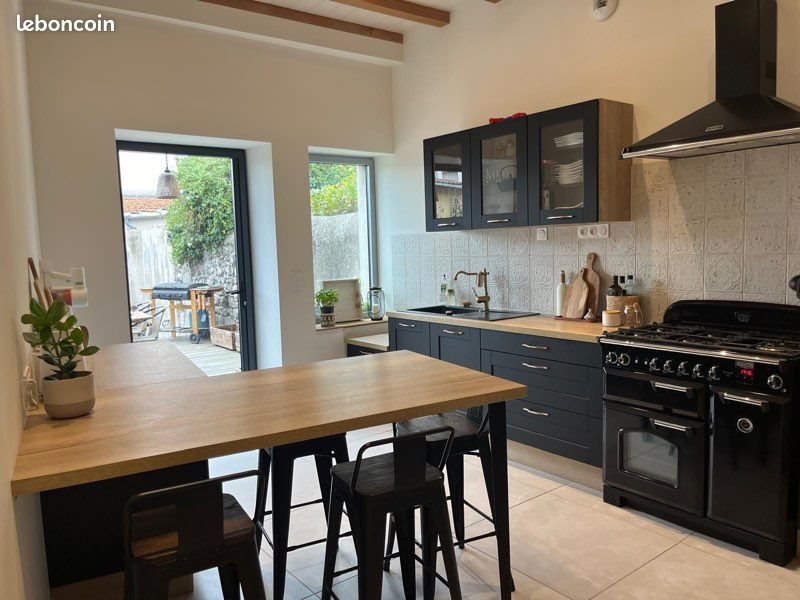 Maison à vendre, 210m², Tallende