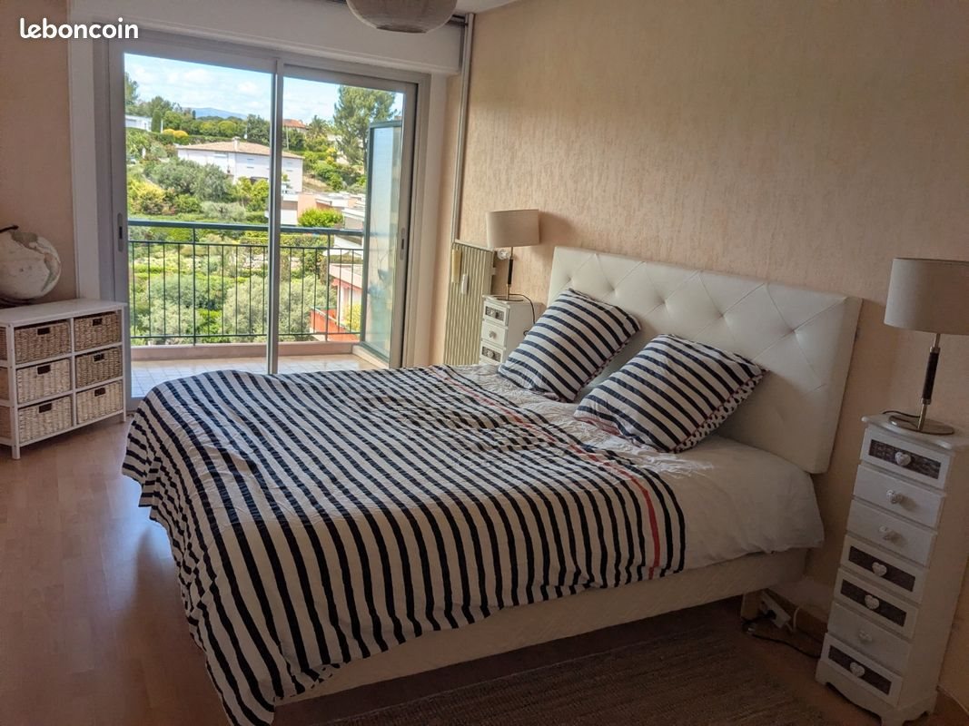 Appartement à louer, 53m², Antibes