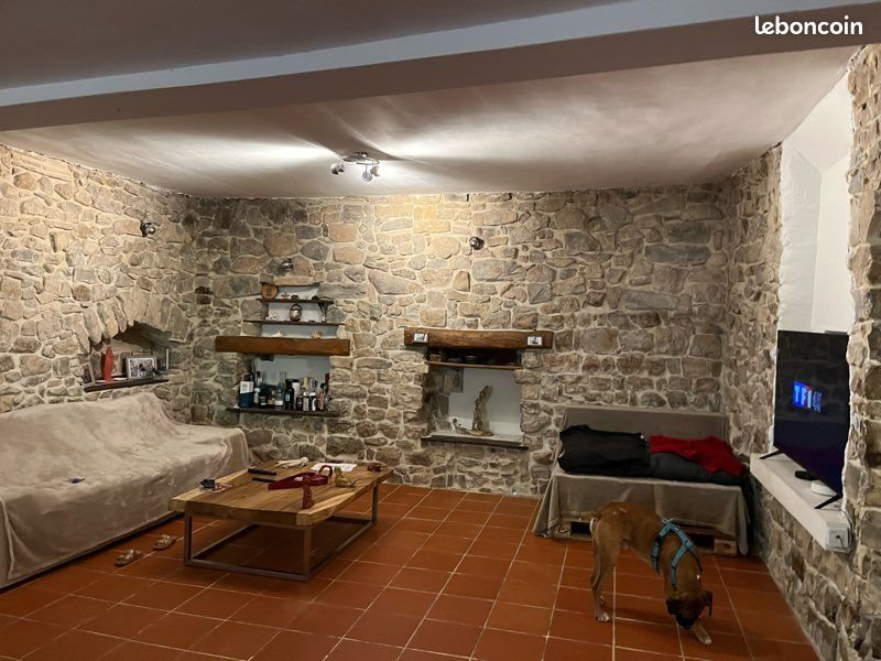 Appartement à louer, 124m², Maruéjols-lès-Gardon