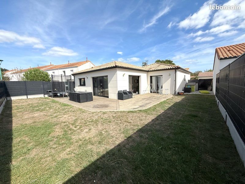 Maison à vendre, 97m², Pont-Saint-Martin