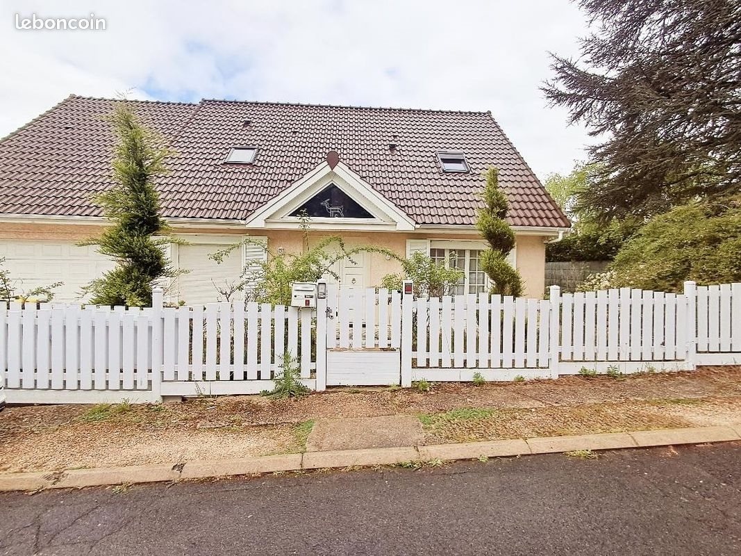 Maison à vendre, 190m², La Queue-en-Brie