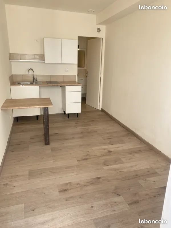 Appartement à louer, 15m², Nîmes