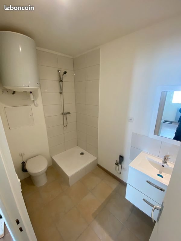 Appartement à louer, 15m², Nîmes