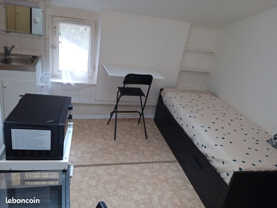 Appartement à louer, 13m², Saint-Etienne