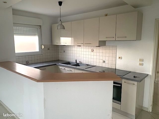 Appartement à louer, 85m², Metzing