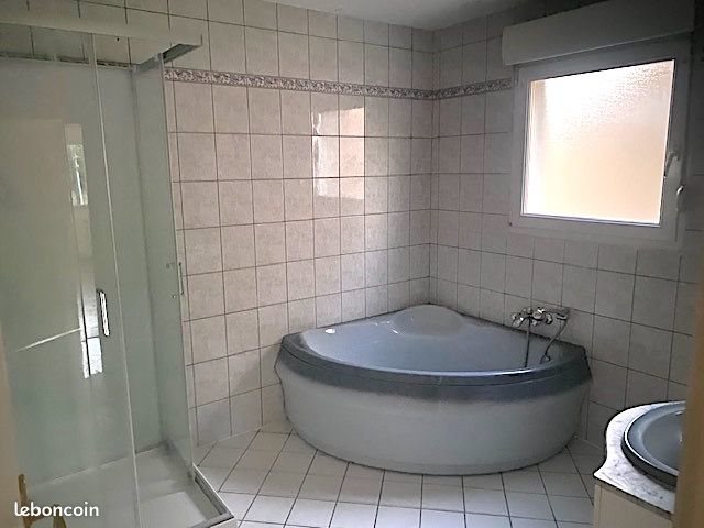 Appartement à louer, 85m², Metzing