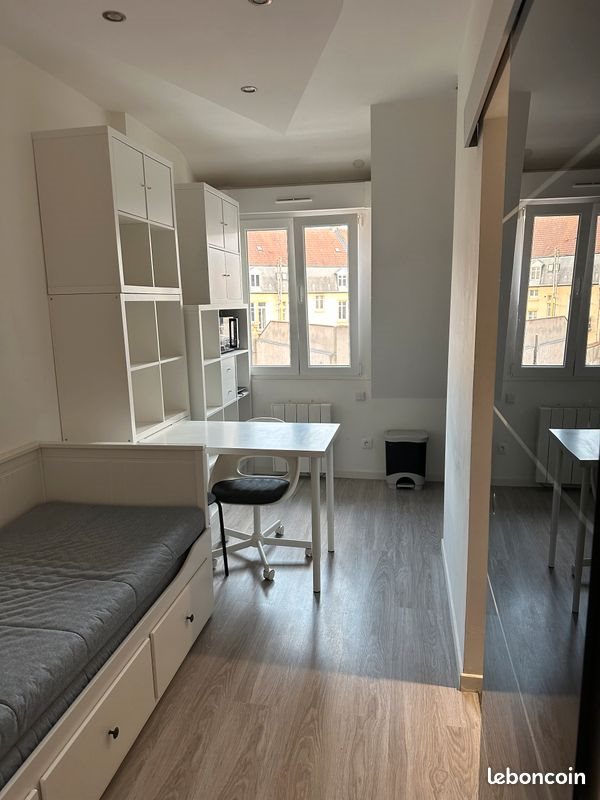 Appartement à louer, 17m², Metz
