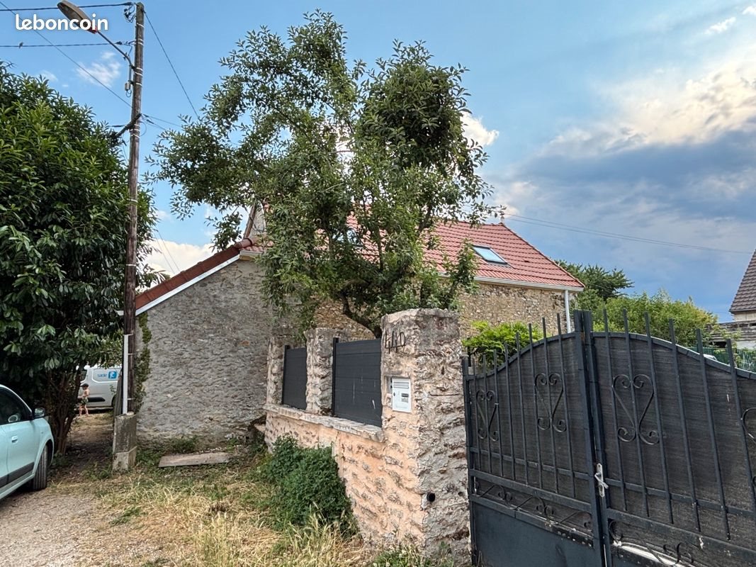 Maison à vendre, 88m², Fouju