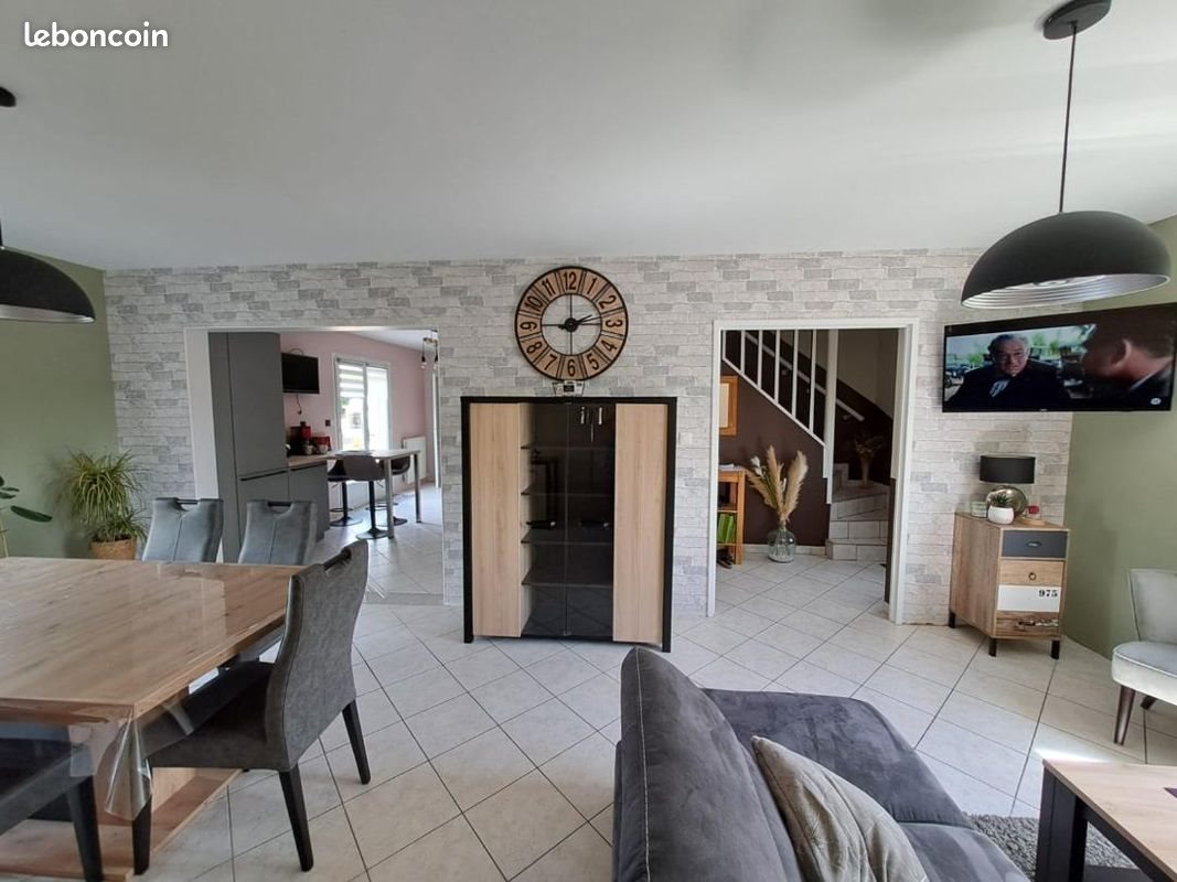 Maison à vendre, 150m², Saint-Eloi