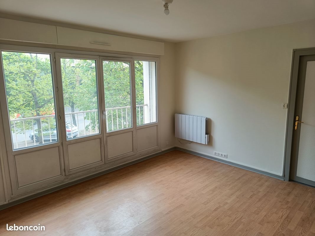 Appartement à louer, 47m², Auxerre