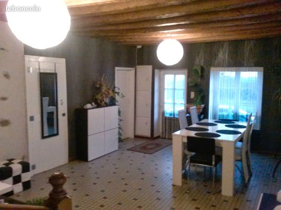 Maison à louer, 1m², Villedieu-les-Poêles