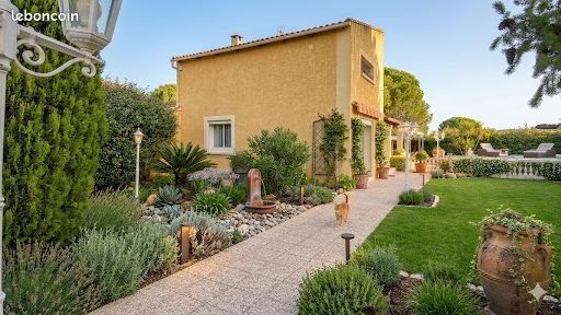 Maison à vendre, 190m², Clarensac