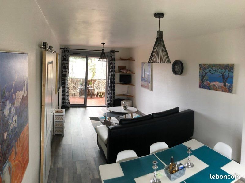 Appartement à louer, 70m², Collioure