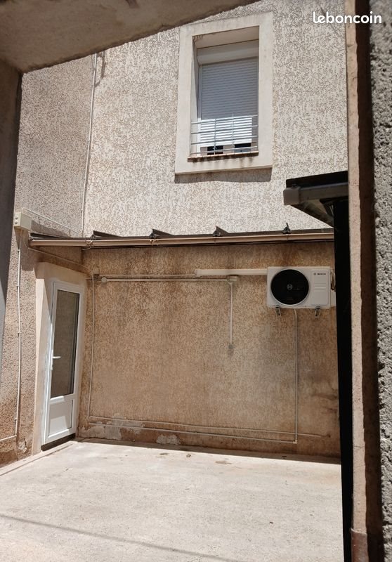 Maison à vendre, 64m², Moux