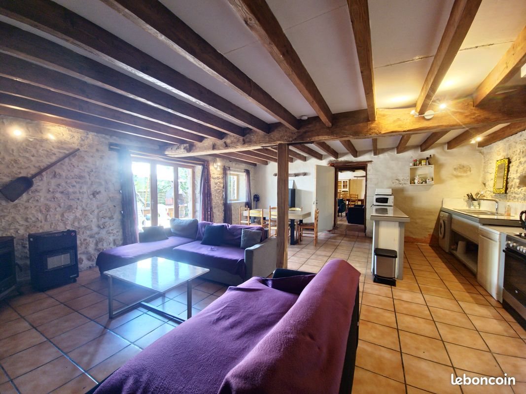 Maison à louer, 90m², Saint-Just-Luzac
