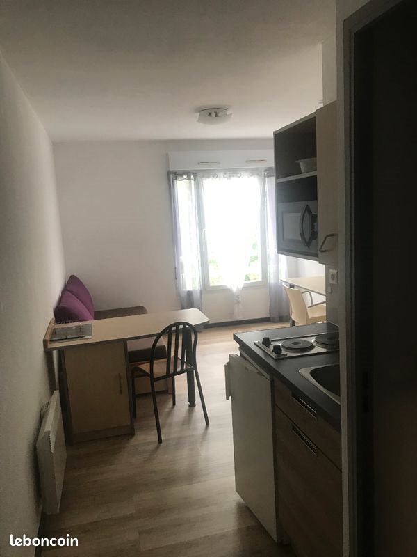 Appartement à louer, 19m², Pau