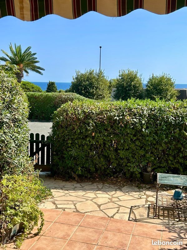 Appartement à louer, 27m², Roquebrune-sur-Argens