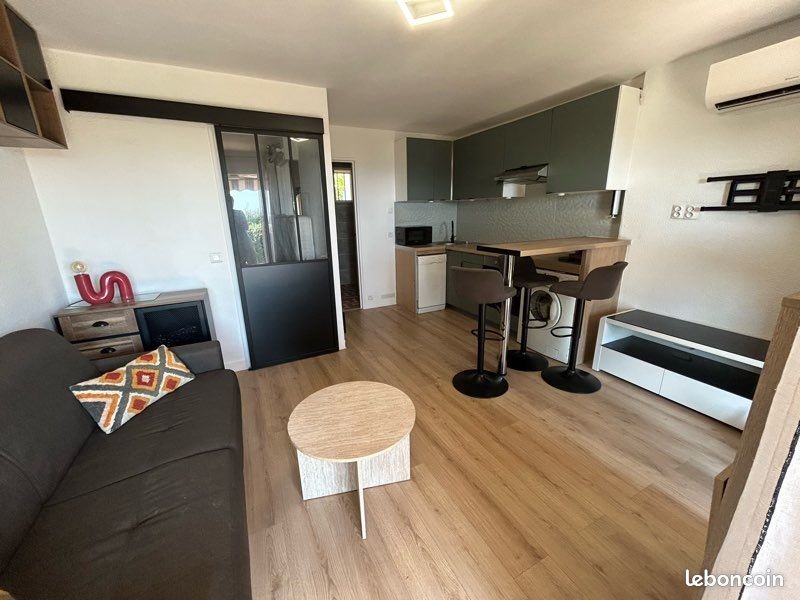 Appartement à louer, 27m², Roquebrune-sur-Argens