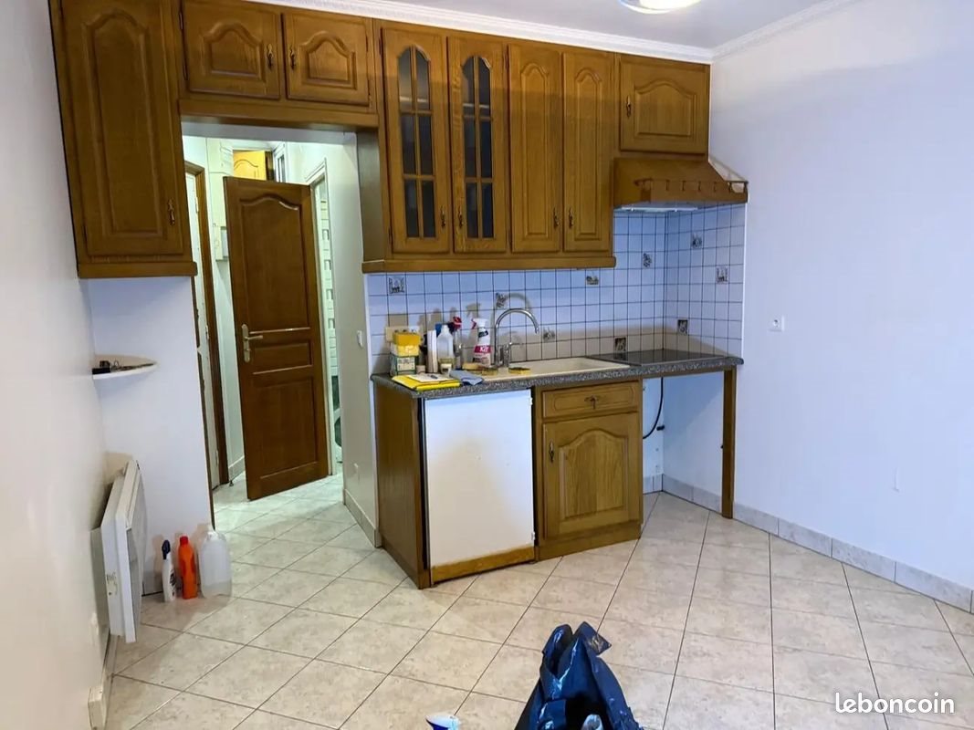 Appartement à louer, 23m², Paris 19ème