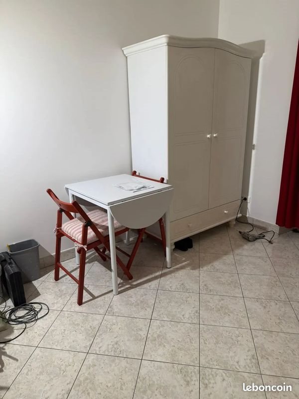 Appartement à louer, 23m², Paris 19ème