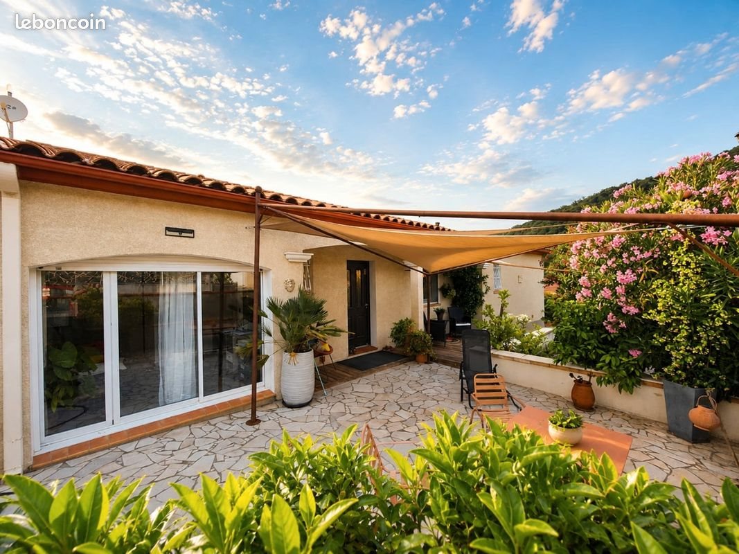 Maison à vendre, 125m², Reynès