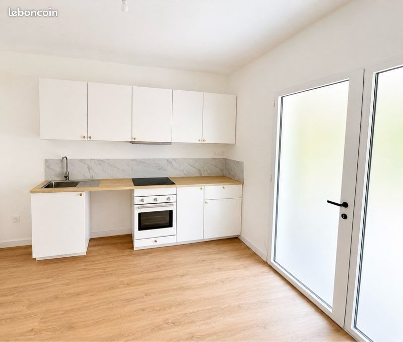Appartement à louer, 70m², Montrabé