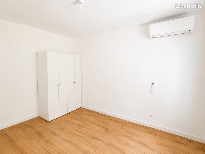 Appartement à louer, 70m², Montrabé