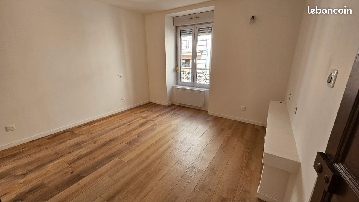 Appartement à louer, 76m², Epernay