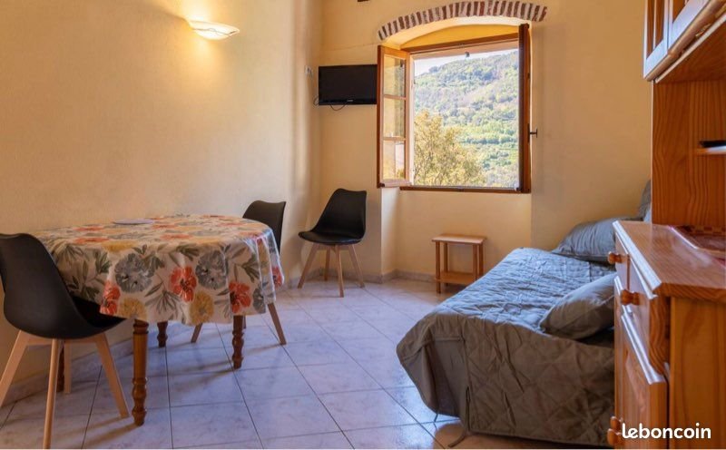 Appartement à louer, 30m², Santa-Maria-di-Lota