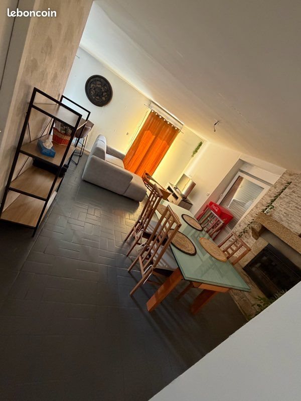 Appartement à louer, 65m², Baud
