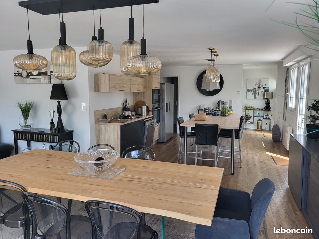 Maison à vendre, 131m², Plérin