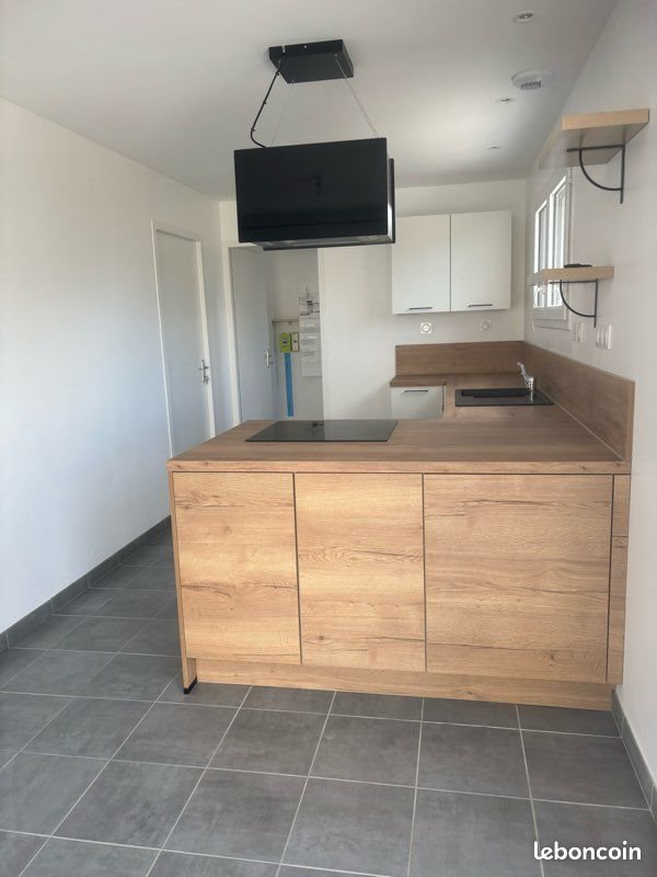 Maison à louer, 88m², Plouédern