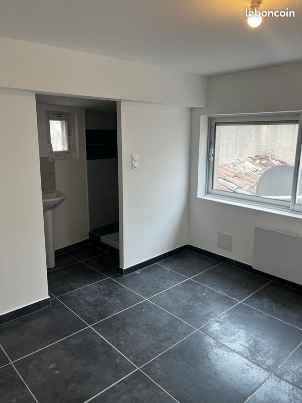 Appartement à louer, 70m², Apt