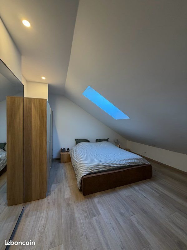 Appartement à louer, 80m², Morbier