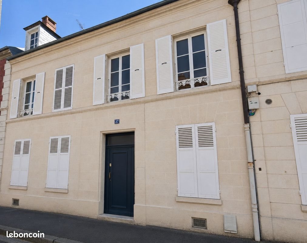 Maison à vendre, 237m², Compiègne