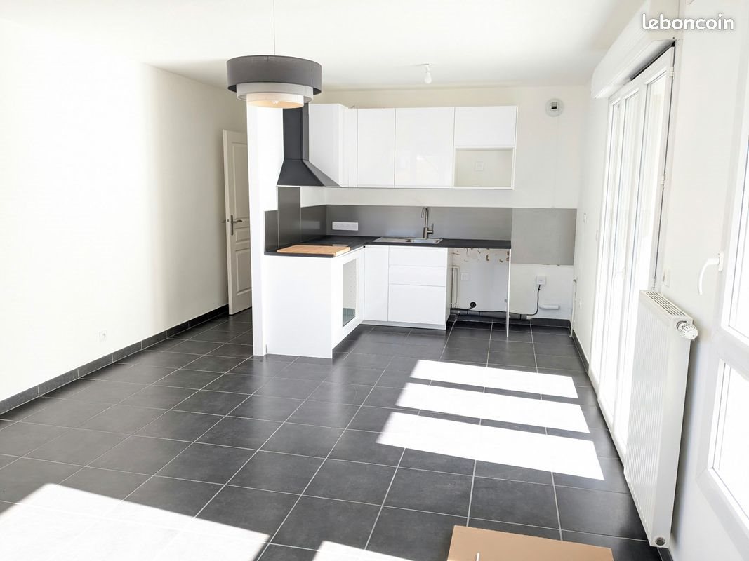 Appartement à louer, 47m², Gières