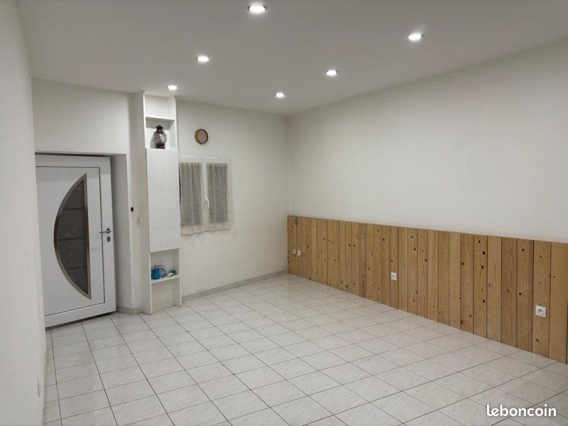 Appartement à louer, 40m², Mazan