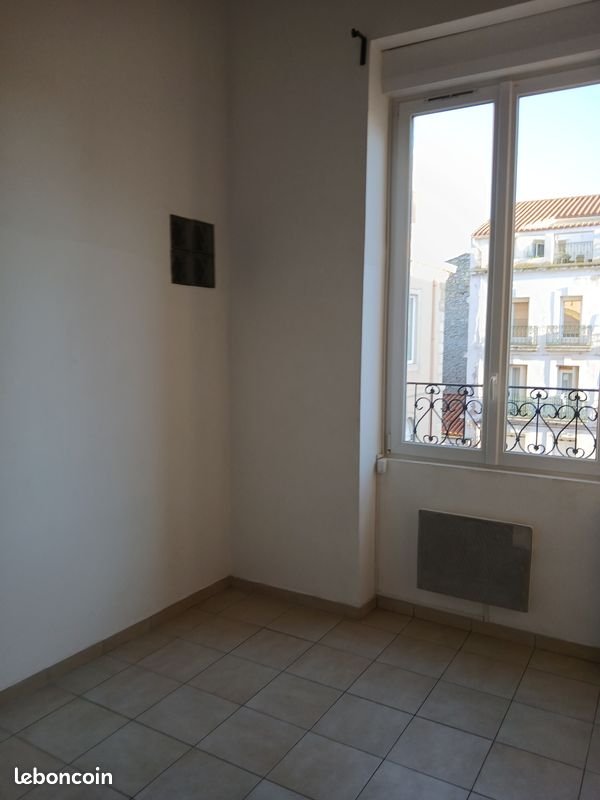 Appartement à louer, 682m², Sète