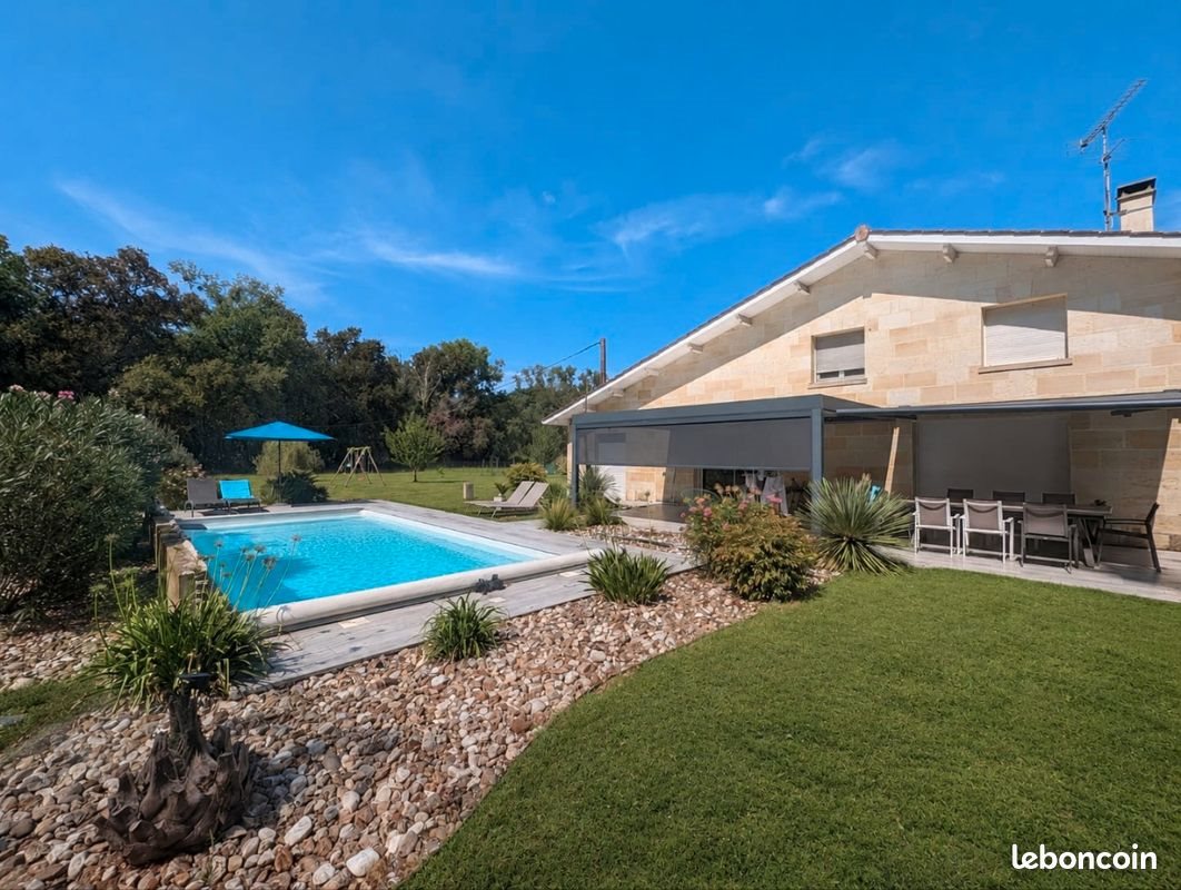 Maison à vendre, 225m², Vayres