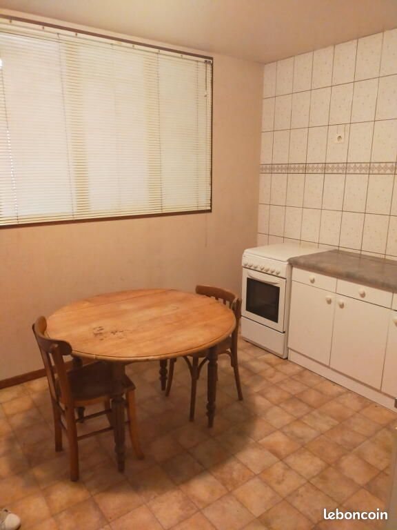 Appartement à louer, 40m², Sedan