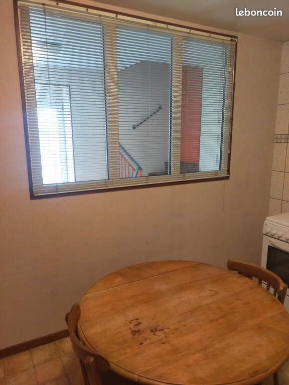 Appartement à louer, 40m², Sedan