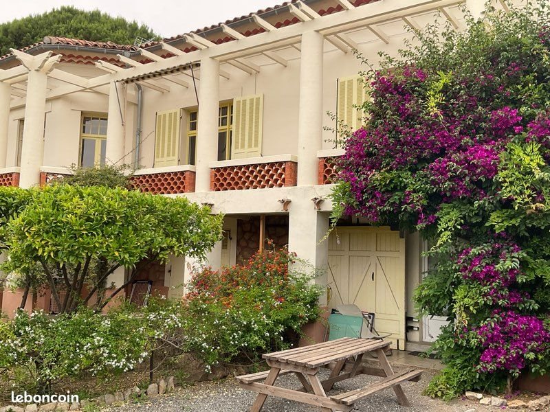 Appartement à louer, 50m², Hyères