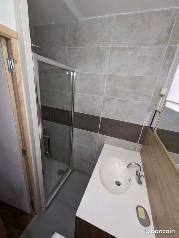 Appartement à louer, 25m², Rochefort