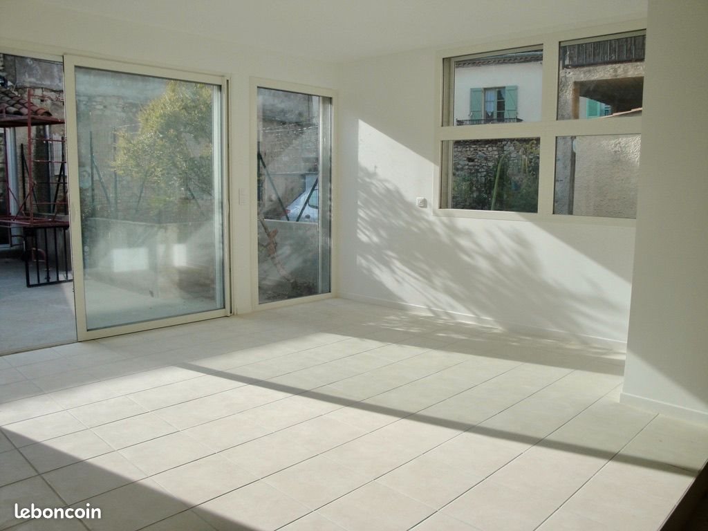 Appartement à louer, 85m², Nîmes