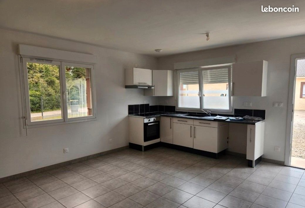 Maison à louer, 65m², Calleville