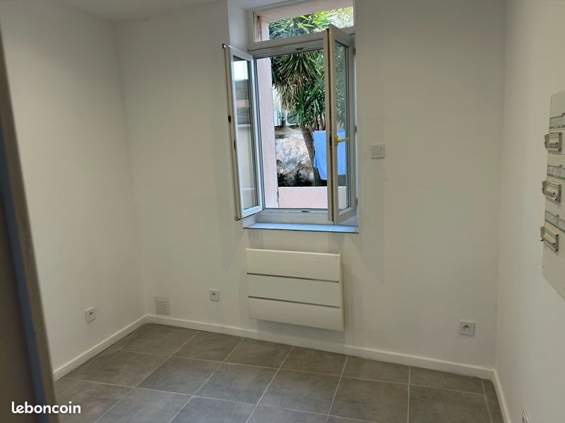Appartement à louer, 29m², Toulon