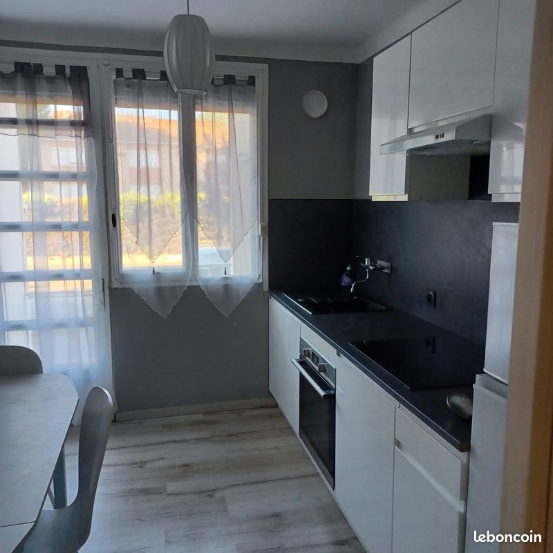 Appartement à vendre, 54m², Millau