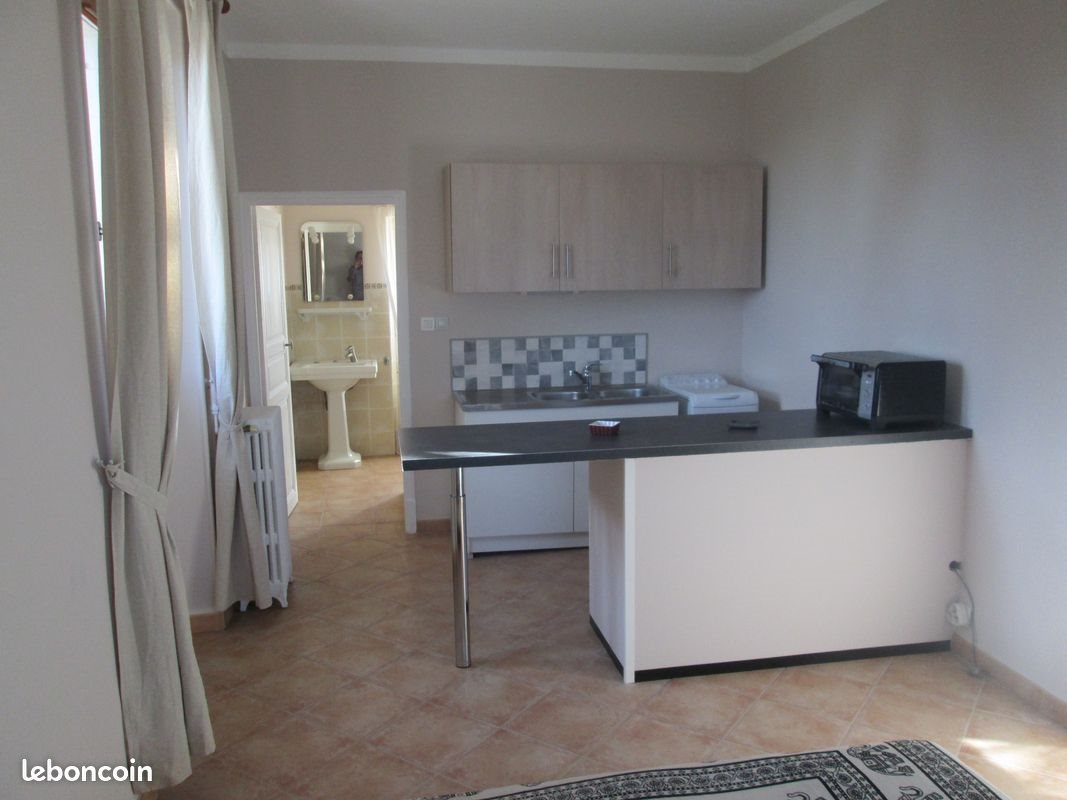 Appartement à louer, 20m², Ribaute-les-Tavernes