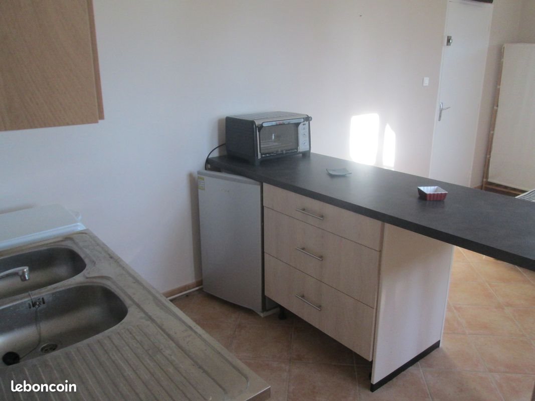 Appartement à louer, 20m², Ribaute-les-Tavernes
