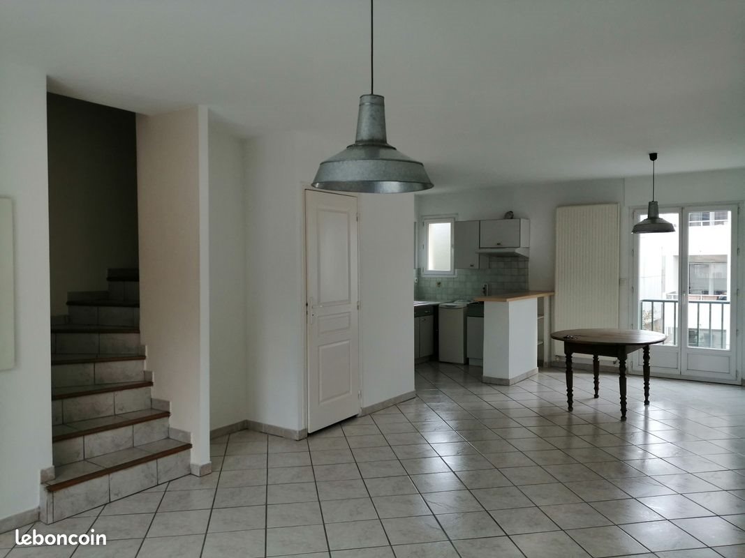 Appartement à louer, 82m², Grenoble